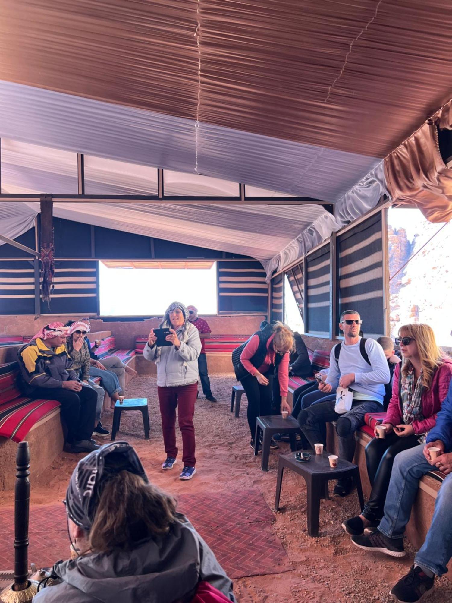 Wadi Rum Rose Luxury Camp 外观 照片