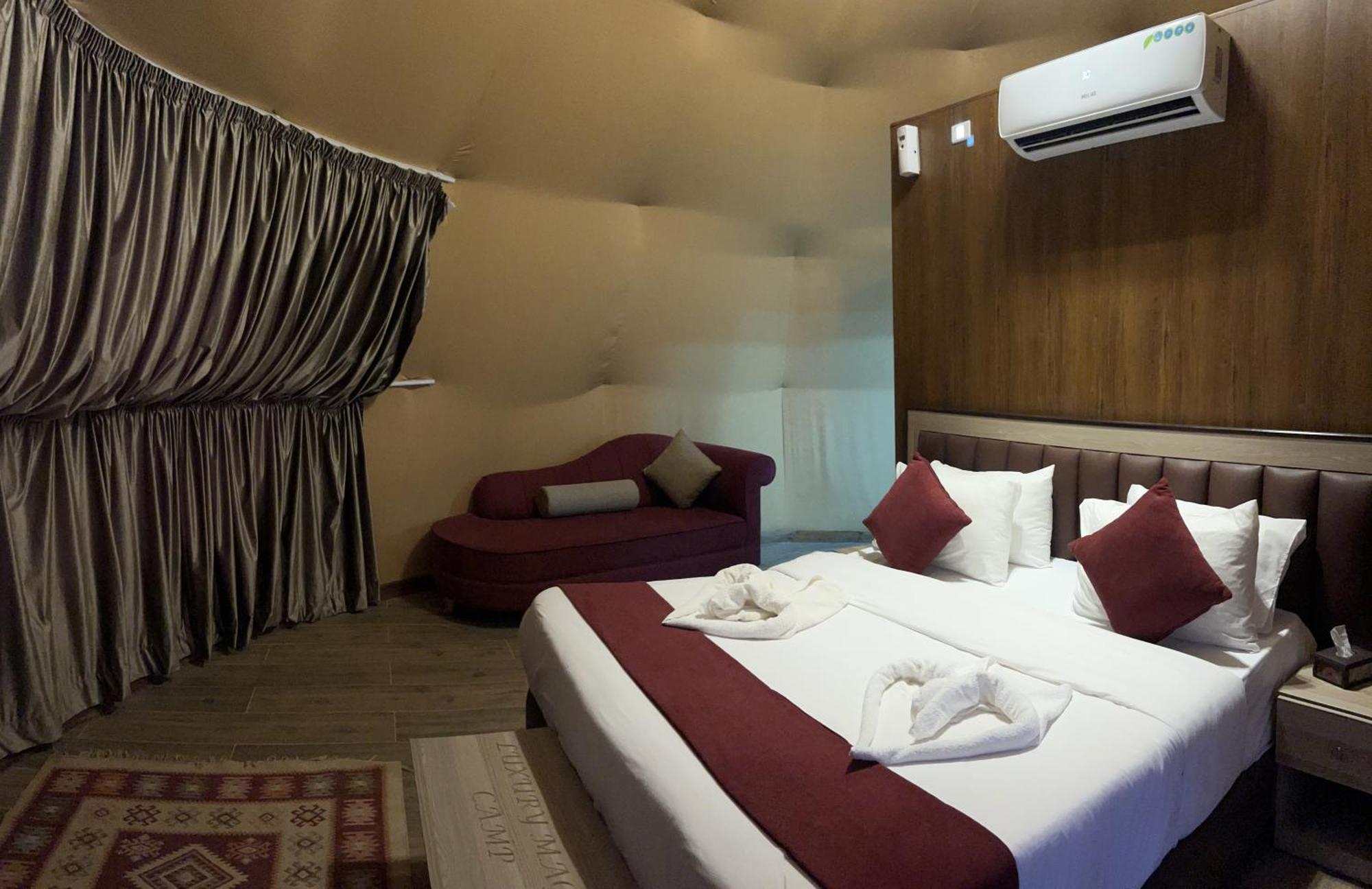 Wadi Rum Rose Luxury Camp 外观 照片