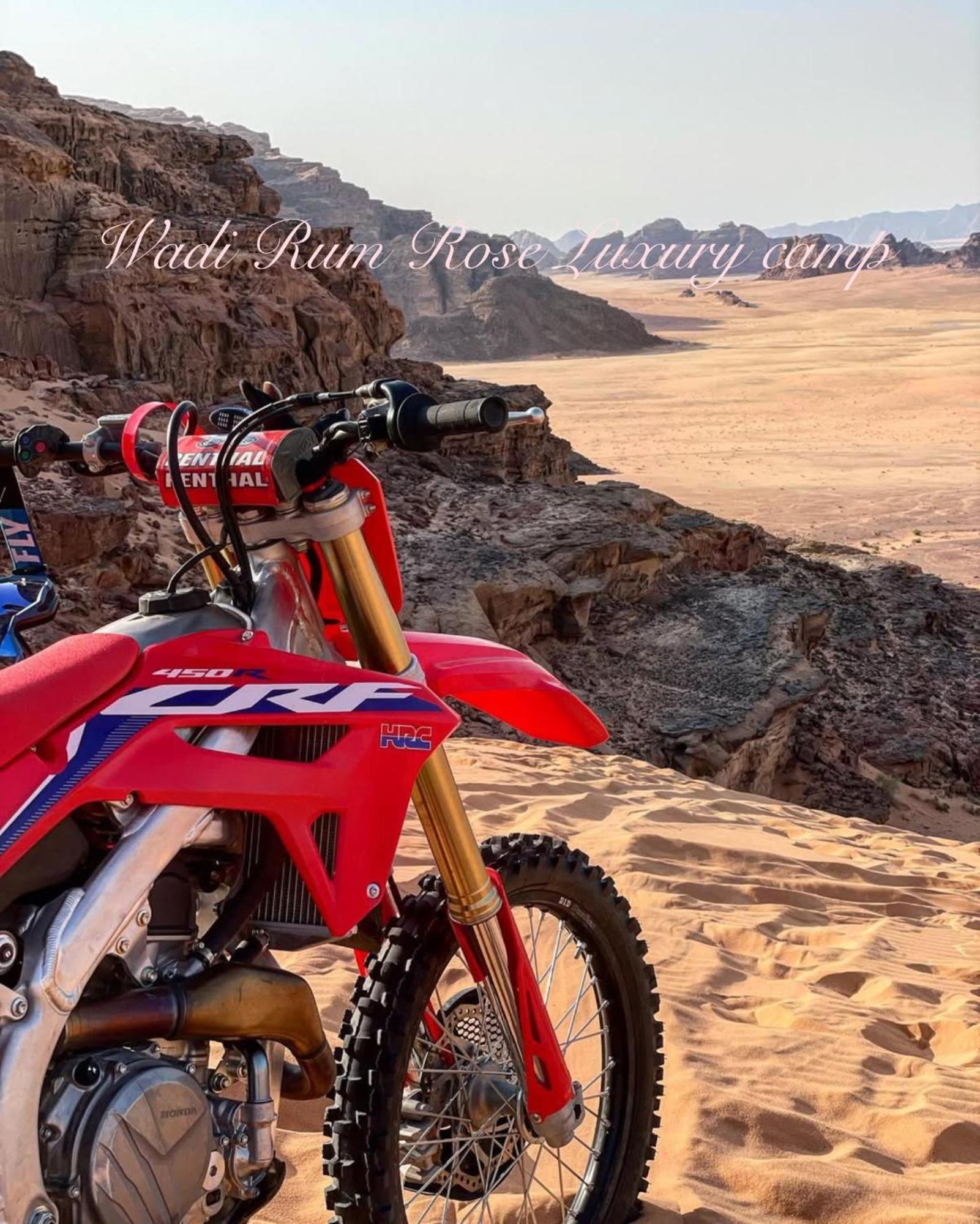 Wadi Rum Rose Luxury Camp 外观 照片