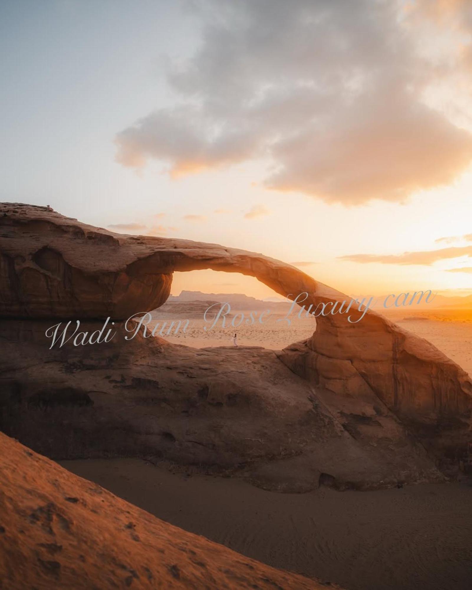 Wadi Rum Rose Luxury Camp 外观 照片